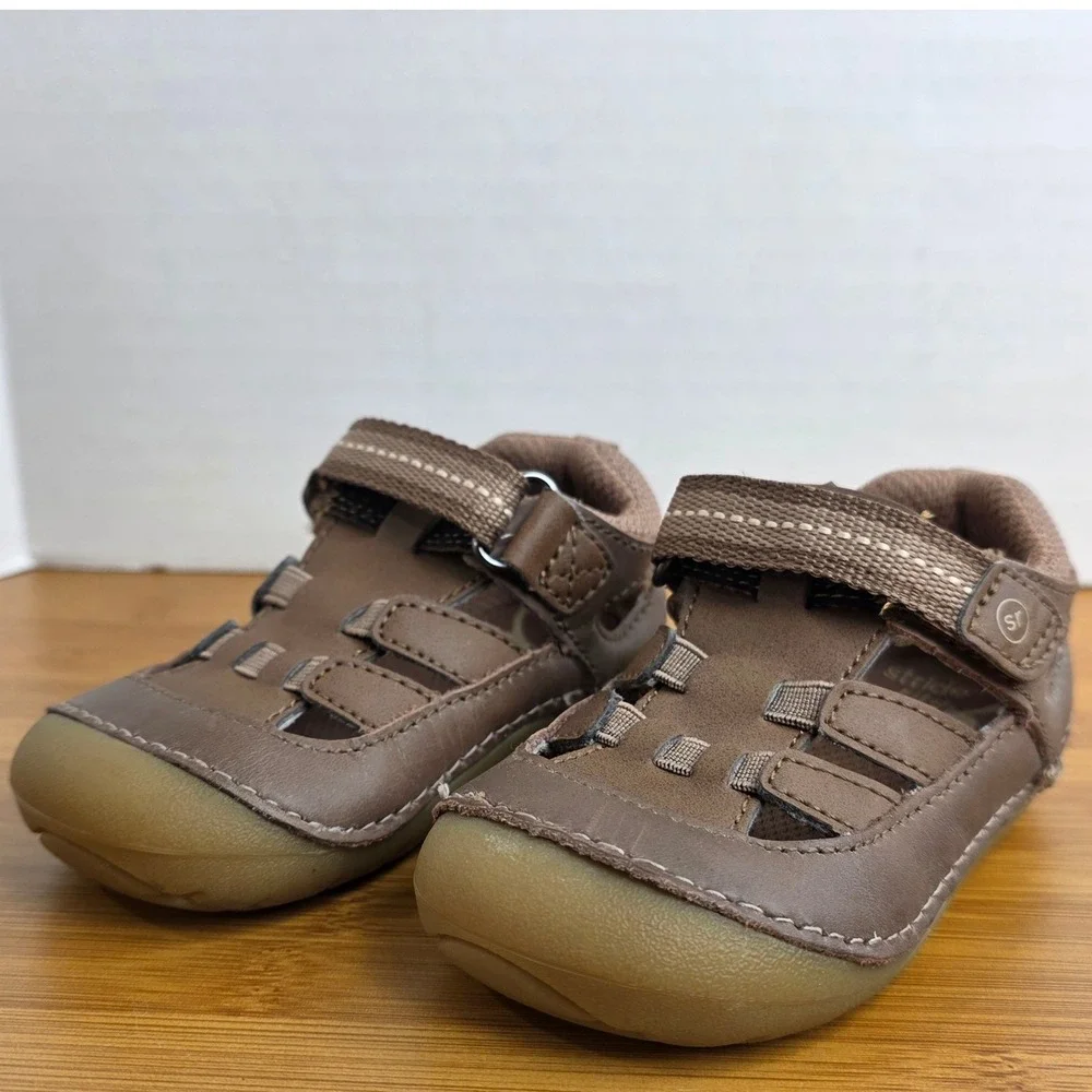 Stride Rite SM Sonny Boys Brown Leather Fisherman Sandals Shoes 5.5W BB015002
